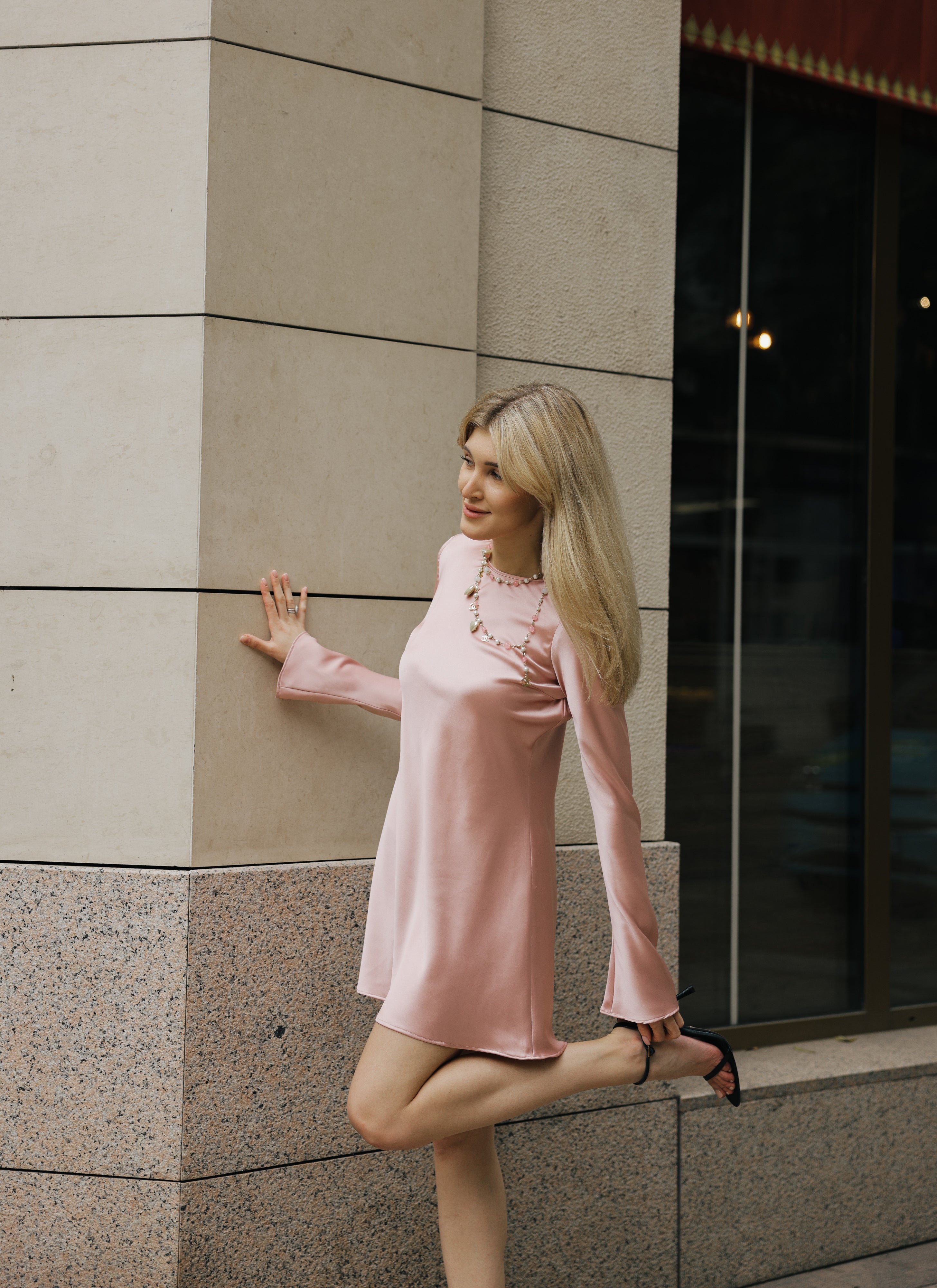 Capri satin mini dress - pink